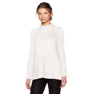 Calvin Klein Sweaters - NWT Calvin Klein Cream Sweater Calvin Klein Sweaters - NWT Calvin Klein Cream Sweater